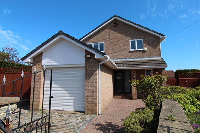3 Bedroom Detached House For Sale In Meadowbrook Drive, Chopwell, NE17