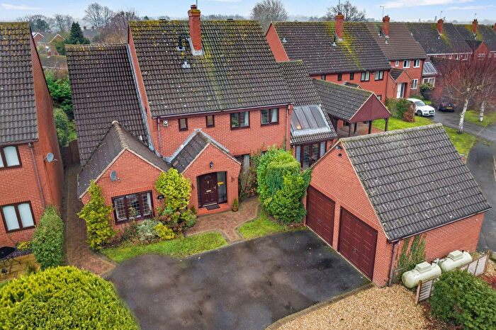 4 Bedroom Detached House For Sale In Woodbury Park, Holt Heath, Worcester., WR6