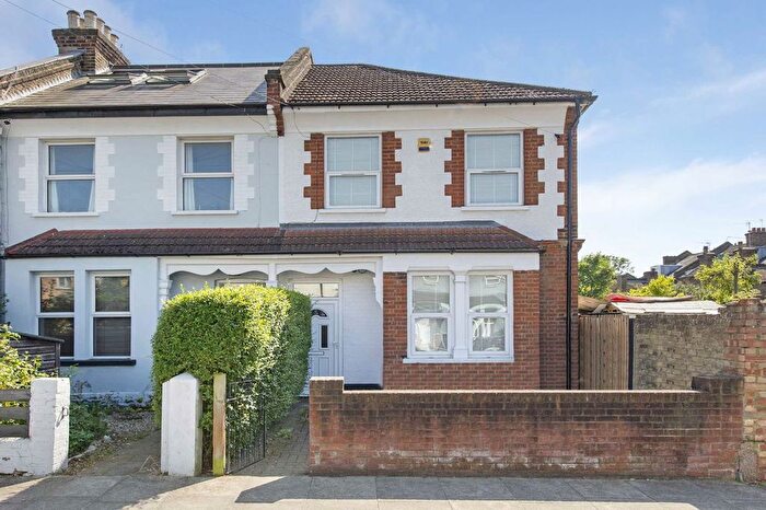 3 Bedroom Property For Sale In Ranelagh Road, London, N22
