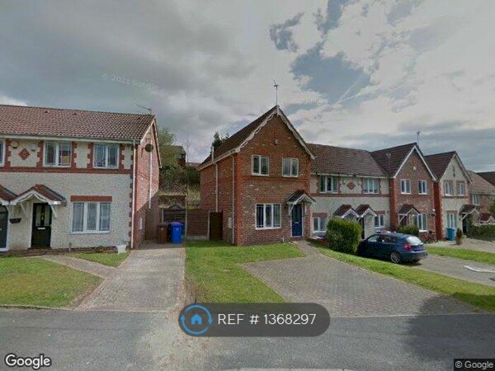 3 Bedroom Terraced House To Rent In Border Brook Lane, Worsley, Manchester, M28