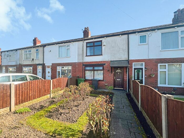 2 Bedroom Terraced House For Sale In Rawcliffe Avenue, Breightmet, BL2