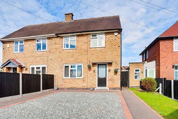2 Bedroom Semi-Detached House For Sale In Magnolia Grove, Hucknall, NG15