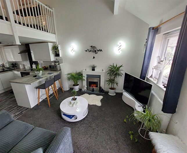 1 Bedroom Semi-Detached Bungalow To Rent In Talland Avenue, Wyken, Coventry, CV6