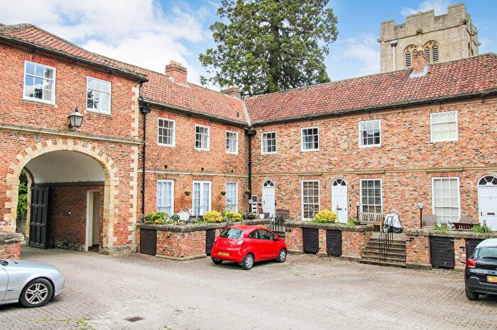 1 Bedroom Apartment For Sale In Church Street, Goldsborough, Knaresborough, North Yorkshire, HG5