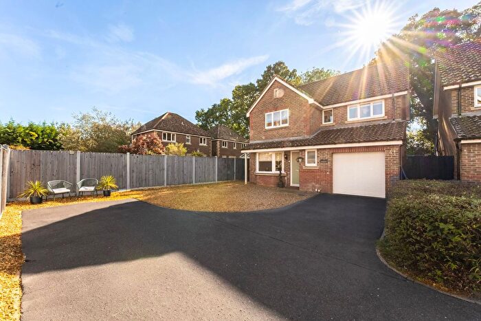 4 Bedroom Detached House For Sale In Broadgate, Taverham, NR8