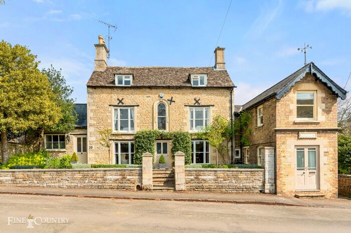 4 Bedroom Detached House For Sale In Chapel Lane, Barrowden, Oakham, LE15