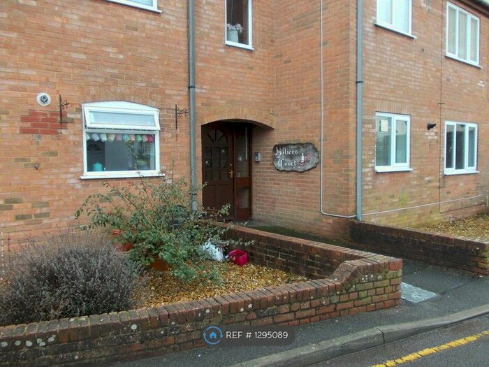 Studio To Rent In Hilliers Court, Blandford Forum DT11