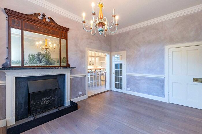 5 Bedroom End Of Terrace House To Rent In Duncan Street, Edinburgh, EH9