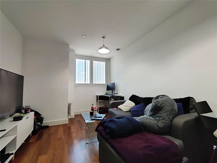 1 Bedroom Flat To Rent In Hagley Road, Birmingham, Birmingham, B16
