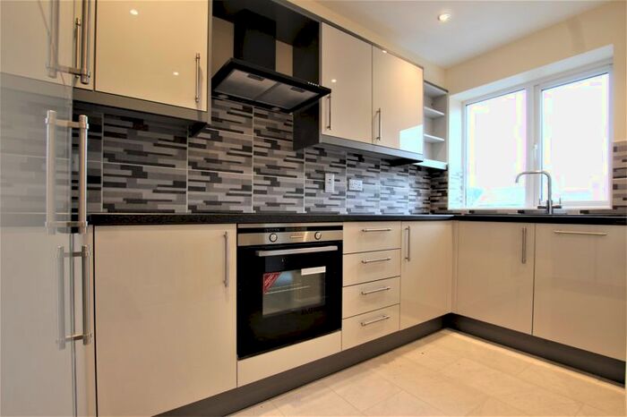 2 Bedroom Property To Rent In Prince Crescent, Staunton, Gloucester GL19