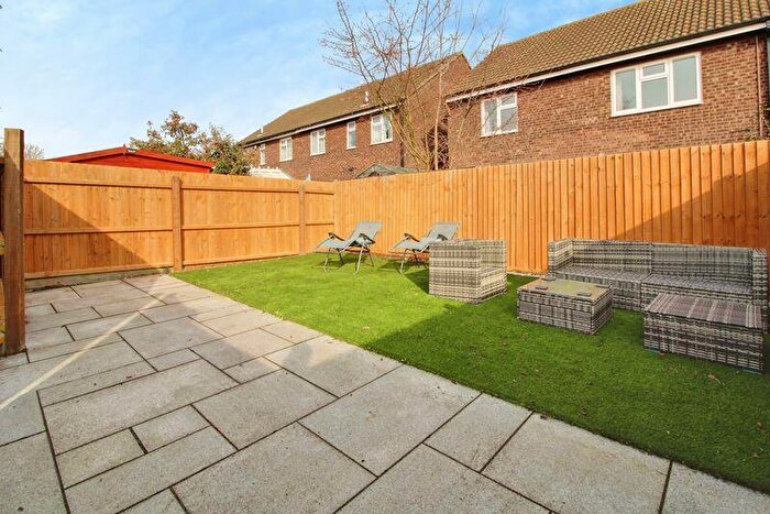 2 Bedroom Semi-Detached House For Sale In Peer Road, St. Neots, PE19