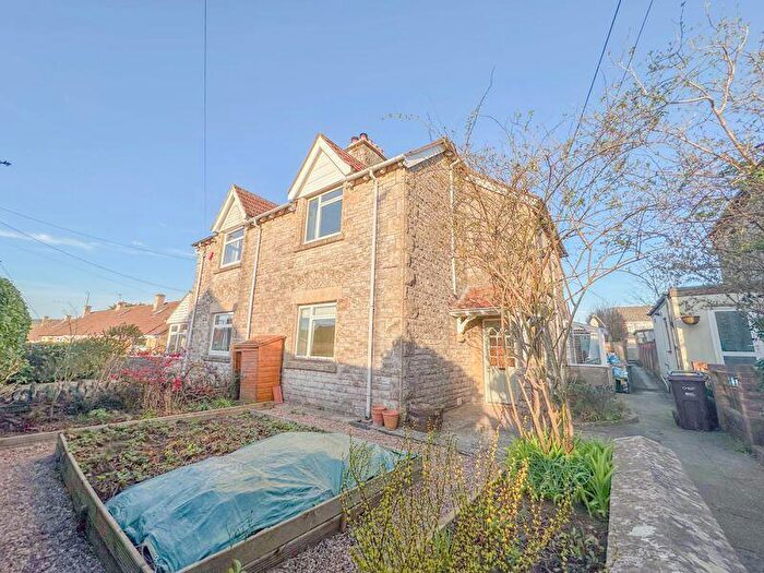 3 Bedroom Semi-Detached House To Rent In Shepton Mallet, BA4