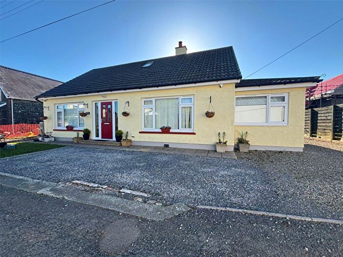 3 Bedroom Bungalow For Sale In Loch Sloy, Sardis, Haverfordwest, Pembrokeshire, SA62