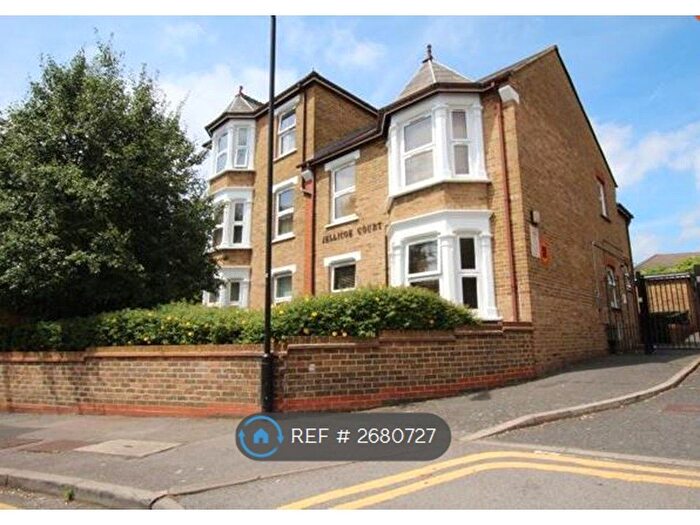 1 Bedroom Flat To Rent In Jellicoe Court, London, E4