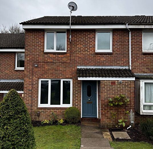 3 Bedroom House To Rent In Badger Farm, Winchester, SO22