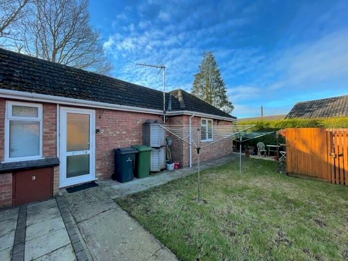 1 Bedroom Flat To Rent In Dereham Road, Mattishall, Dereham, NR20