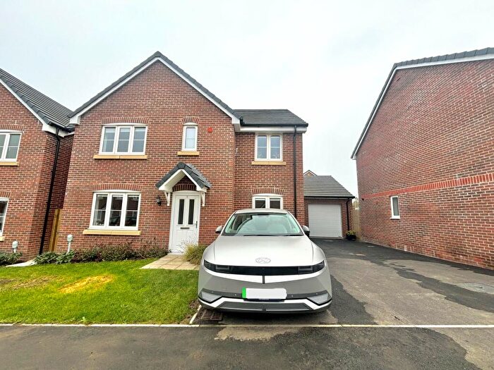 4 Bedroom House To Rent In Melbury Beacon View, Shaftesbury, SP7