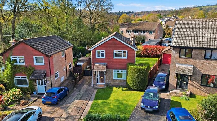 3 Bedroom Detached House For Sale In Gareth Close, Thornhill, Cardiff, CF14