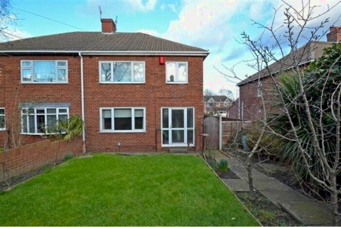 3 Bedroom Semi-Detached House To Rent In Church Street, Ossett, WF5