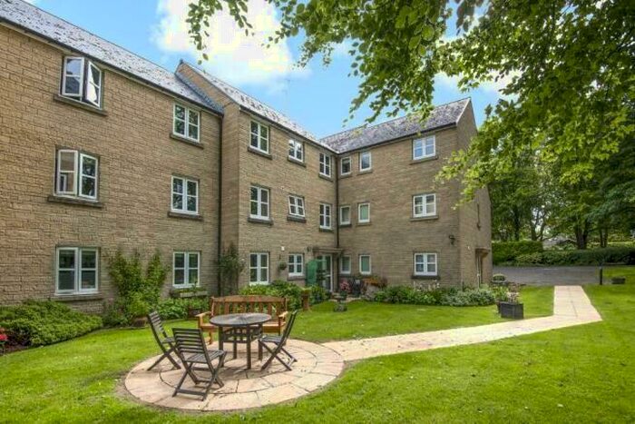 1 Bedroom Retirement Property To Rent In Kingstone Court, Chipping Norton, OX7