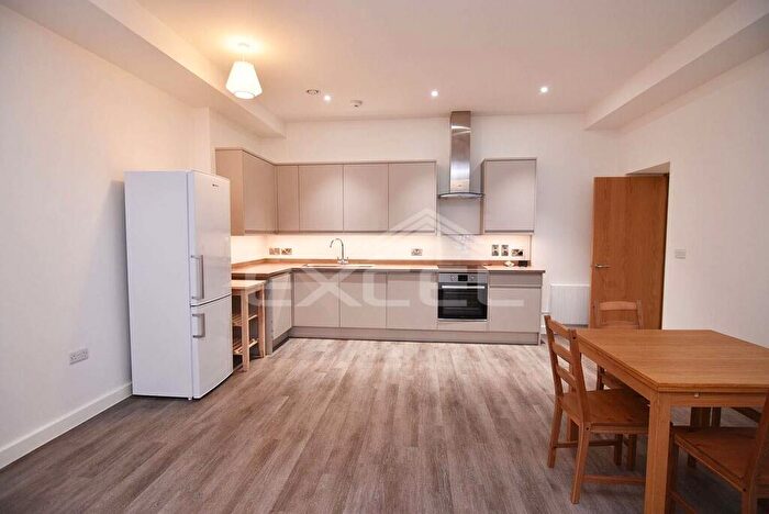 2 Bedroom Apartment To Rent In Melrose Ave, Willesden Green, NW2