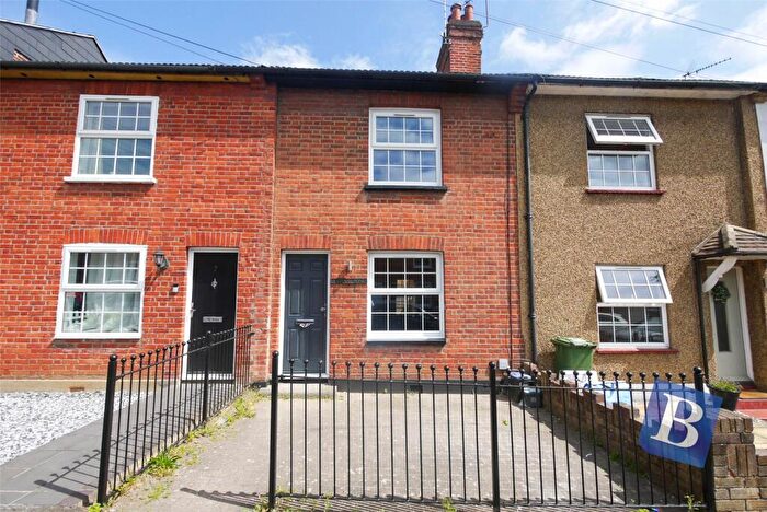 2 Bedroom Terraced House To Rent In Chase Road, Brentwood, CM14