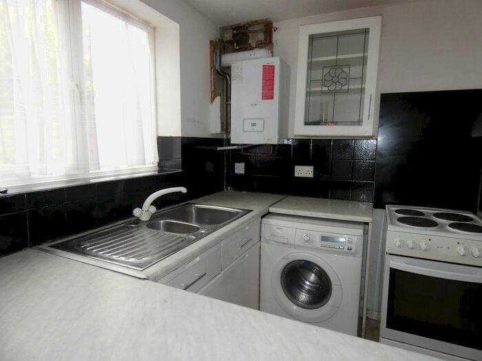 3 Bedroom Terraced House To Rent In Canberra Drive, Yeading, Hayes, UB5
