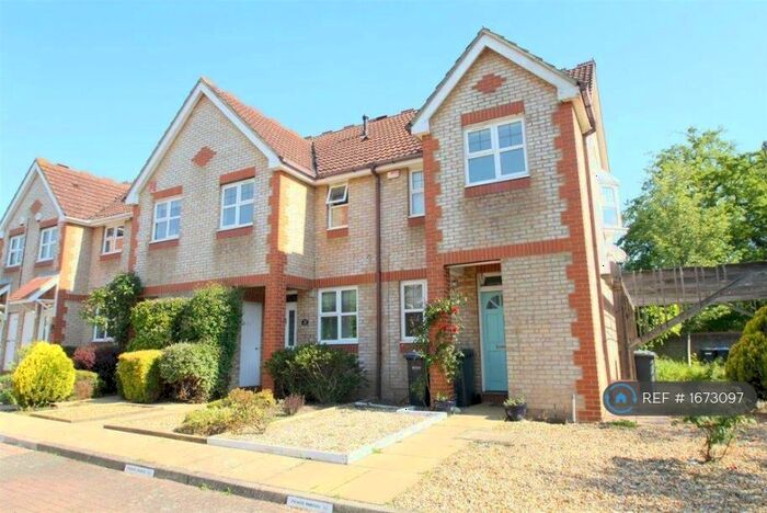 2 Bedroom End Of Terrace House To Rent In The Orchard, Virginia Water, GU25