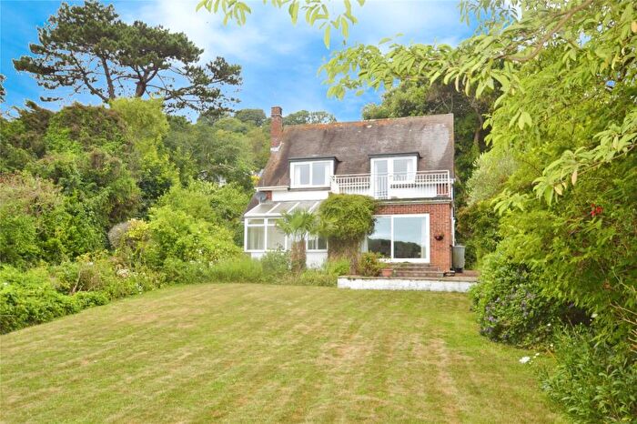 3 Bedroom Detached House For Sale In Hunts Road, St. Lawrence, Ventnor, PO38