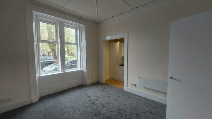 1 Bedroom Flat To Rent In Knoxland Square, Dumbarton, Dunbartonshire, G82