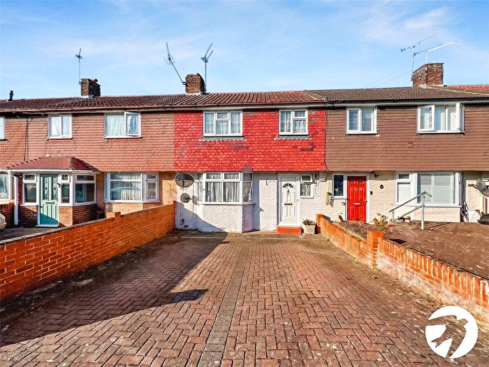 3 Bedroom Terraced House For Sale In Dorrit Way, Rochester, Kent, ME1