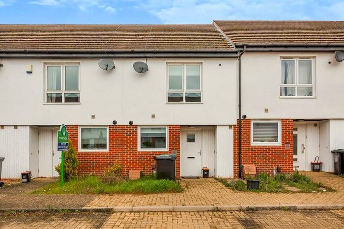 2 Bedroom Terraced House To Rent In Nursery Grove, Gravesend, Kent, DA11