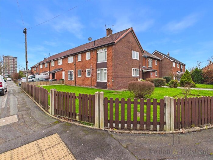 2 Bedroom Apartment For Sale In Redesmere Road, Handforth, Wilmslow, Cheshire, SK9