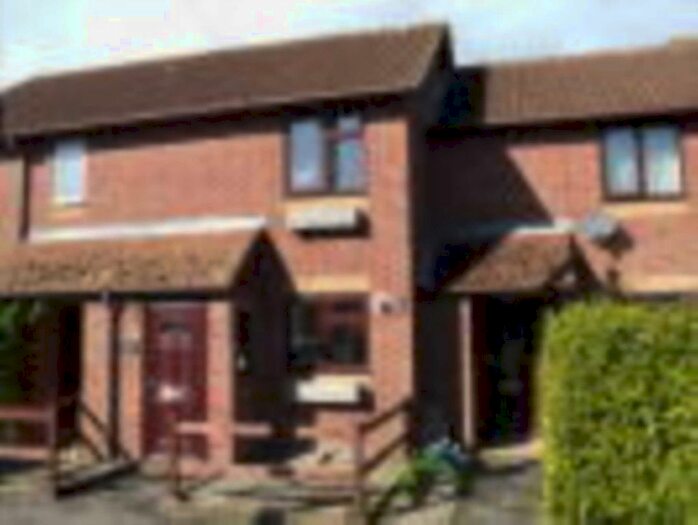 2 Bedroom Terraced House To Rent In Old Station Court, Chard, TA20