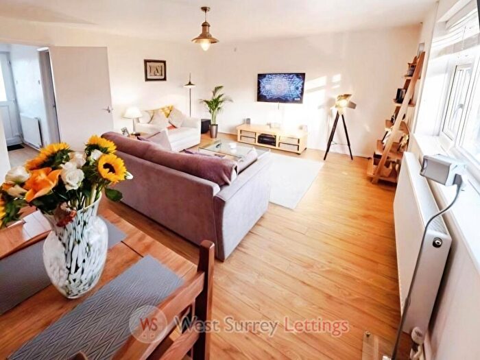 3 Bedroom Flat To Rent In Marshall Parade, Pyrford, GU22