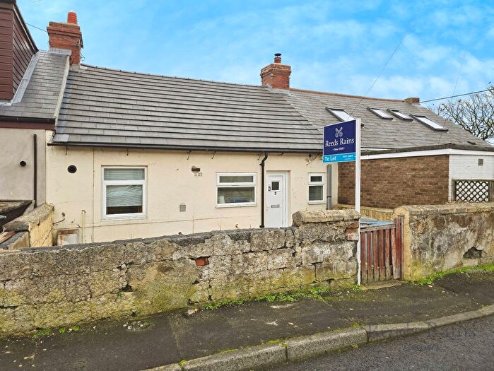 2 Bedroom Bungalow For Sale In Fourth Street, Pont Bungalows, Consett, Durham, DH8