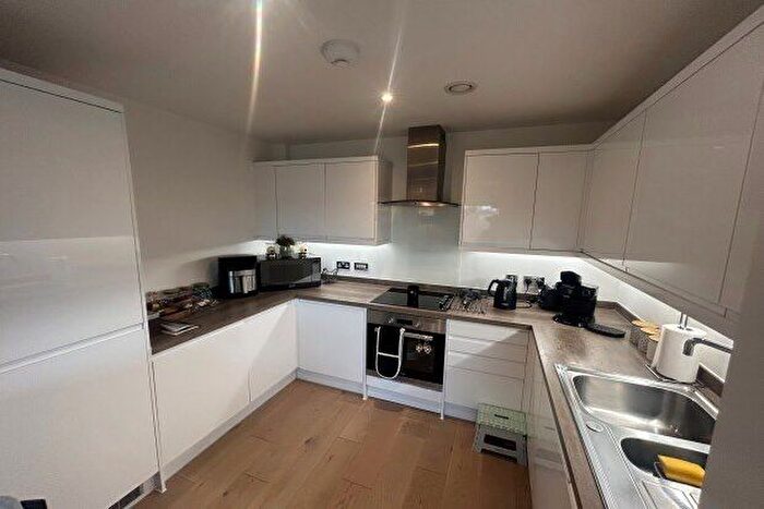 1 Bedroom Flat To Rent In Leacon Road, Ashford, TN23