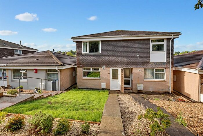 2 Bedroom Property For Sale In Downfield Drive, Plymouth, PL7