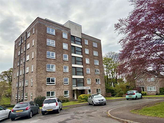 1 Bedroom Apartment For Sale In Cleeve Lodge Close, Bristol, BS16