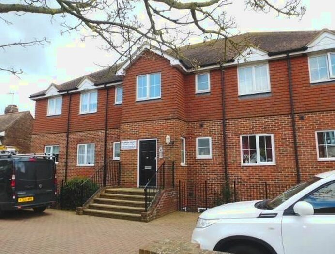 2 Bedroom Flat To Rent In Jameson Road, Bexhill-On-Sea, TN40