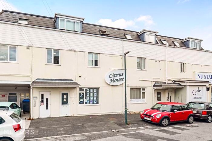 1 Bedroom Flat For Sale In Wimborne Road, Bournemouth, BH9