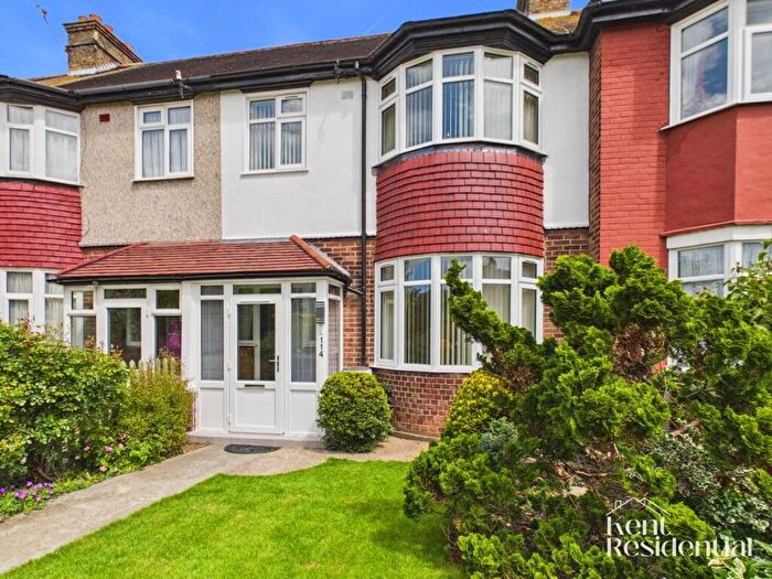 3 Bedroom Terraced House To Rent In Whitehill Road, Gravesend, DA12