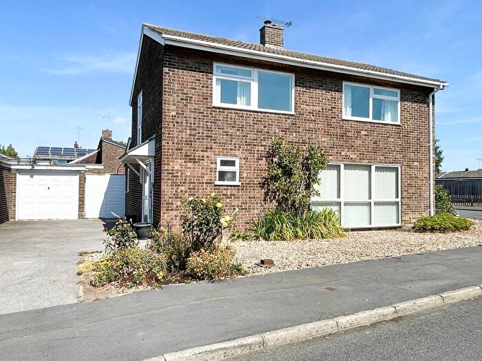 4 Bedroom Detached House For Sale In Westlands, Comberton, Cambridge, CB23