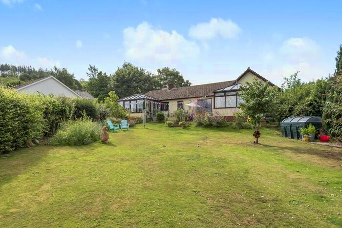 5 Bedroom Detached Bungalow For Sale In Velindre, Hay-On-Wye, LD3
