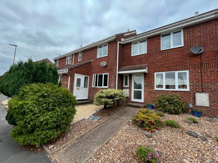 3 Bedroom Terraced House To Rent In Greyshott Avenue, Fareham, Hampshire, PO14