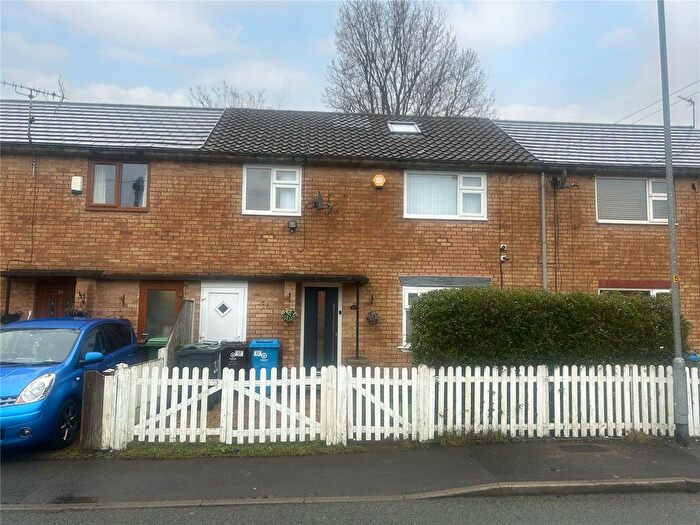 3 Bedroom Terraced House For Sale In Lavender Road, Oldham, Greater Manchester, OL4