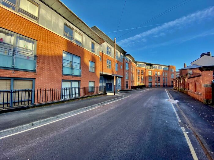 2 Bedroom Flat To Rent In East Cliff, Preston, PR1