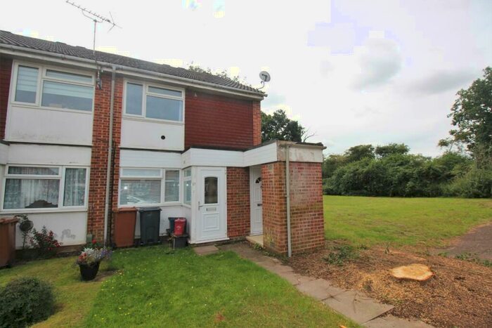 1 Bedroom Maisonette To Rent In Chapman Road, Stevenage, SG1