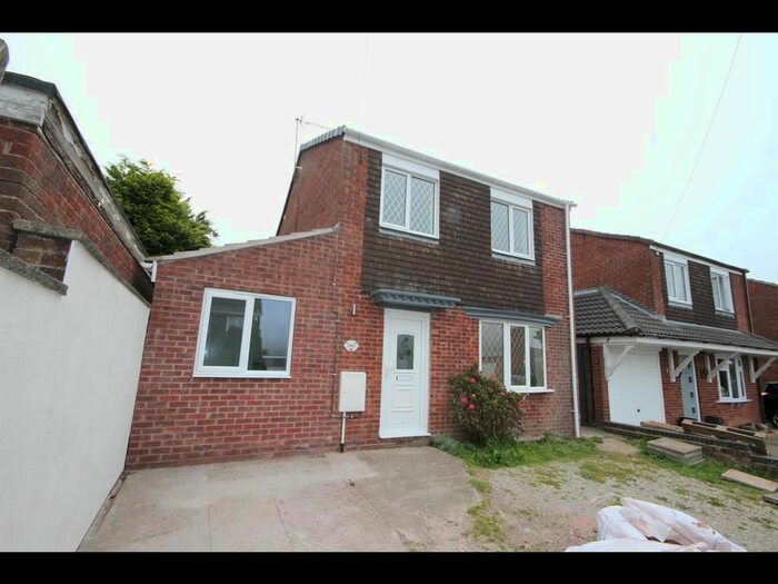3 Bedroom Detached House To Rent In Moorcroft Close, Cheadle, Stoke-On-Trent ST10