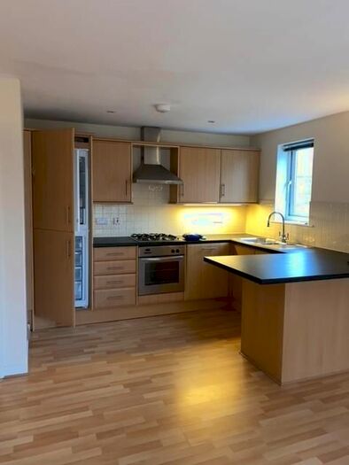 2 Bedroom Flat To Rent In Oaken Royd Croft, Barnsley, S74